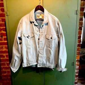 Vintage 80’s Aeropostale denim jean jacket